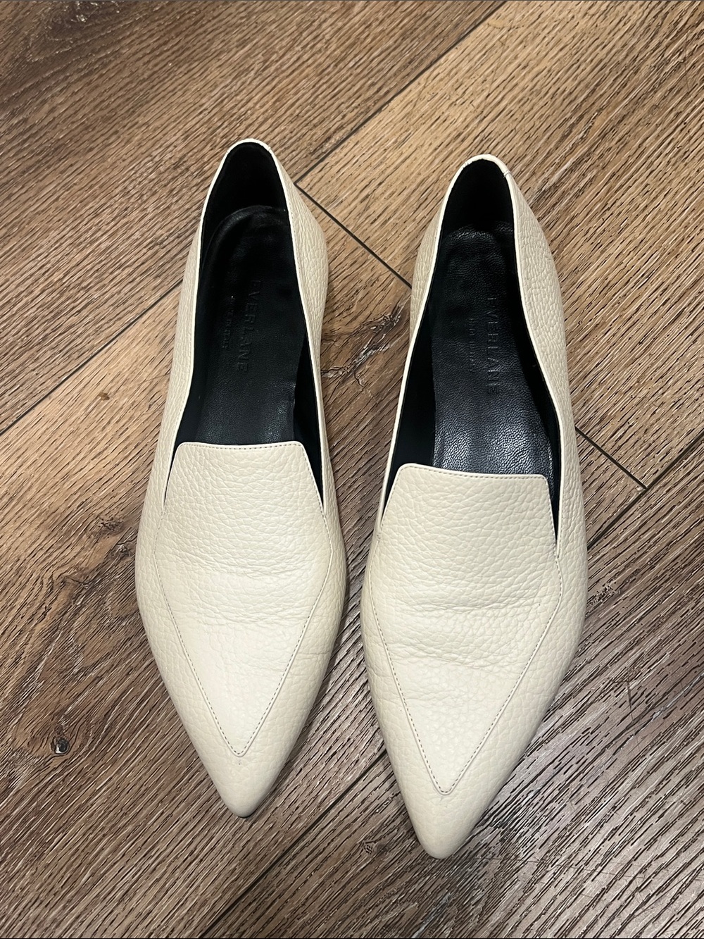 Everlane White Leather Pointed Toe Flats Size 8.5